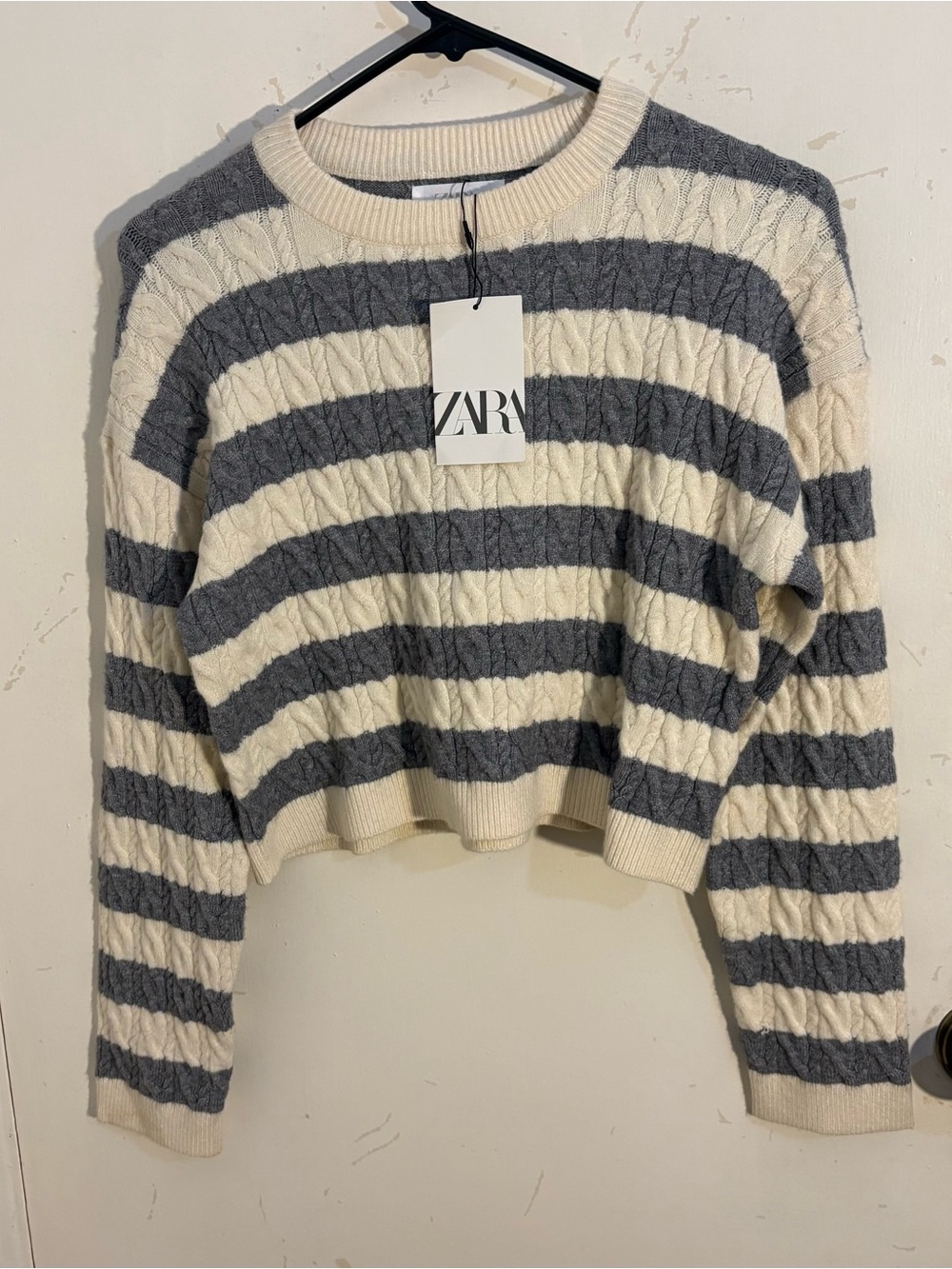 ZARA Girls 13-14 Years Cream & Gray Horizontal Striped Cable-Knit Sweater